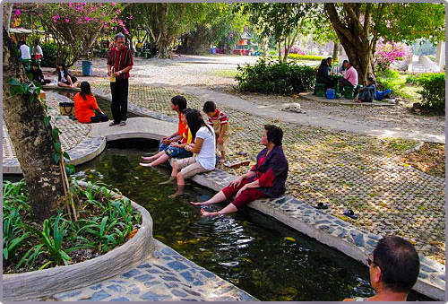 San Kampaeng Hot Springs